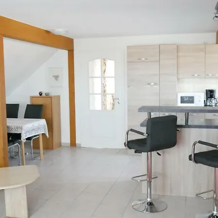 Apartment Ferienwohnung Am Kuckucksstuhl *